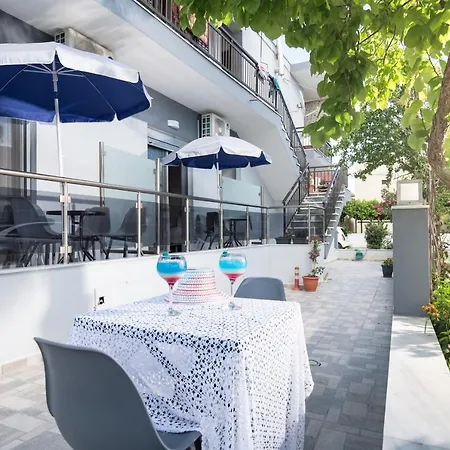 Denisa Апартаменты